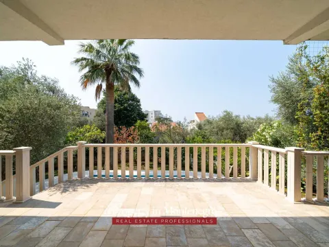 Prodaja, kuća, 971m², Petrovac, Budva - image 22