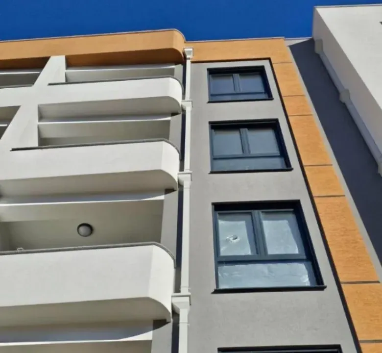 Sale, three bedroom apartment, 105m², Centar, Ulcinj