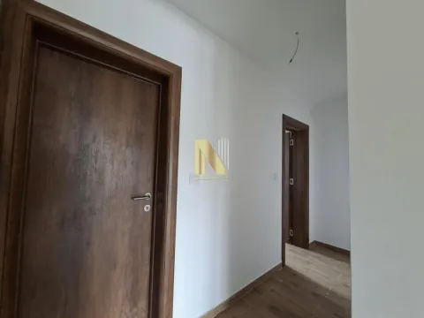 Prodaja, trosoban stan, 93m², Banja Vrdnik, Irig - image 6