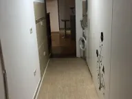 Izdavanje, četvorosoban stan, 191m², Mrčevac, Tivat - image 4