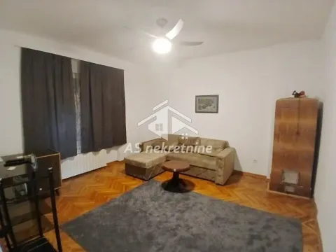 Izdavanje, dvosoban stan, 72m², Stari Grad, Beograd - image 4