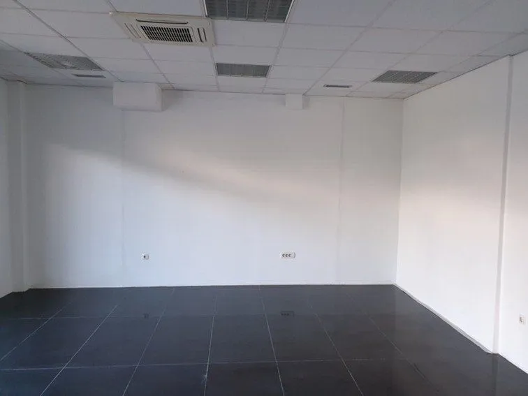 Sale, office space, 320m², Momišići, Podgorica