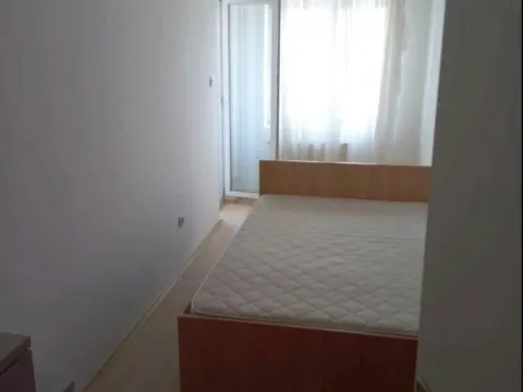 Izdavanje, dvosoban stan, 61m², Centar, Novi Sad - image 7