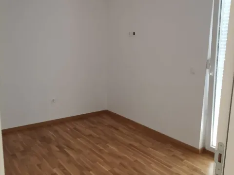 Sale, three bedroom apartment, 90m², Tivat, Crna Gora - image 6