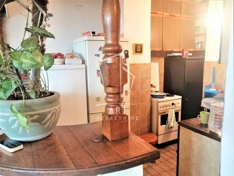Sale, four bedroom apartment, 105m², Medaković Sve Podlokacije, Beograd