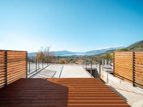 Prodaja, kuća, 130m², Tivat, Crna Gora - image 1