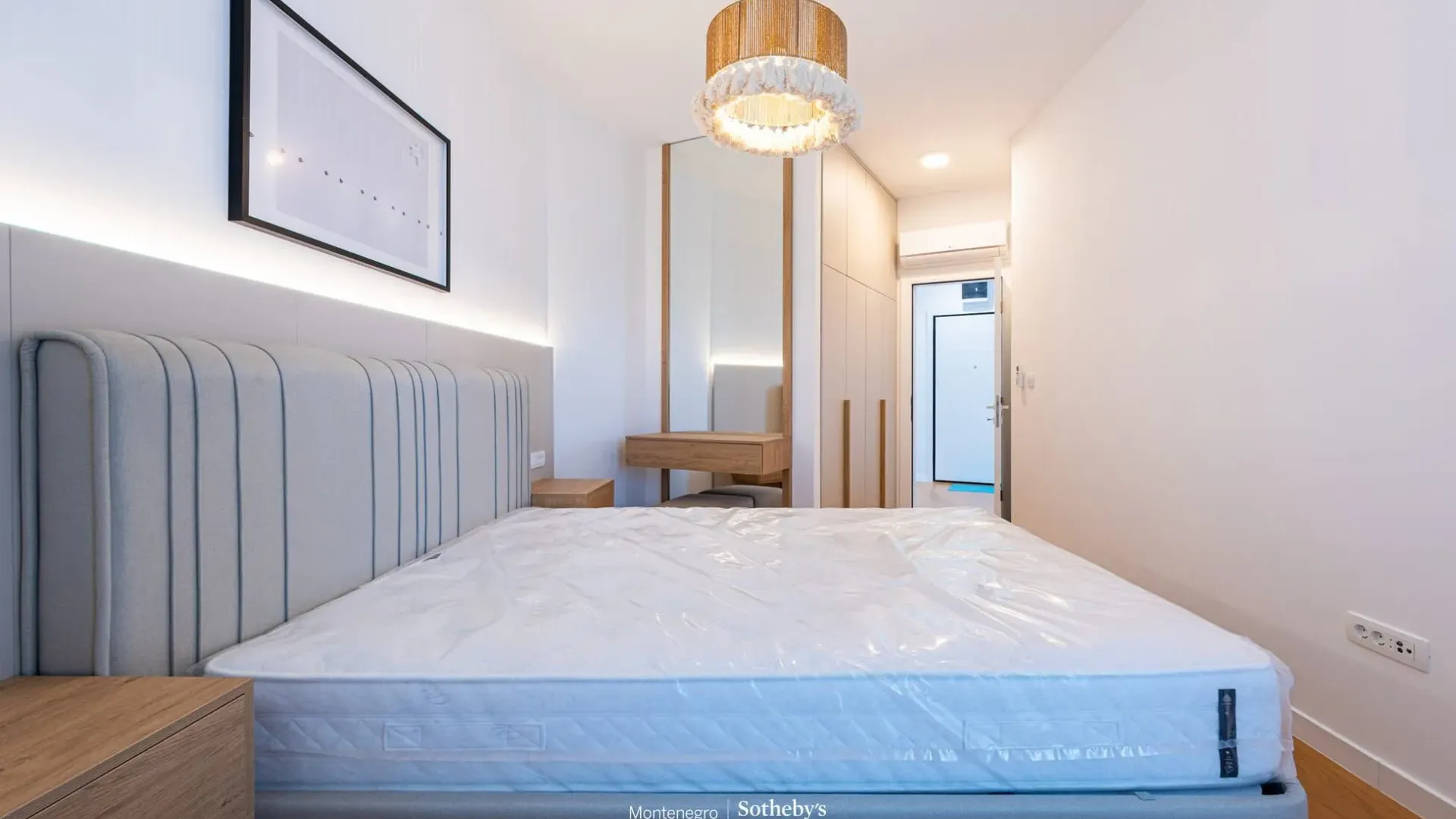 Prodaja, jednosoban stan, 69m², Bečići, Budva