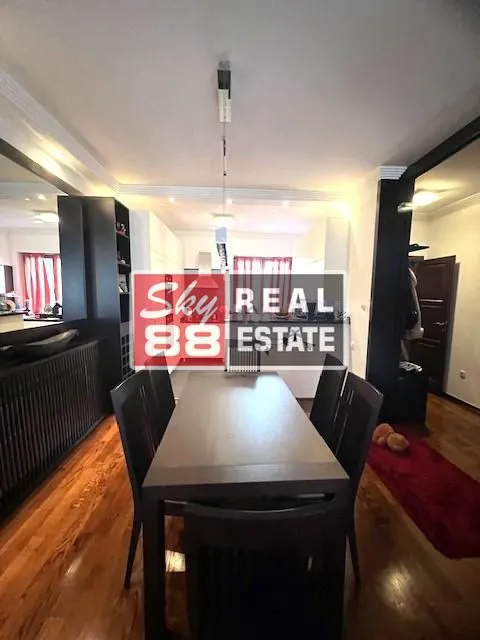 Prodaja, kuća, 288m², Savski Venac, Beograd