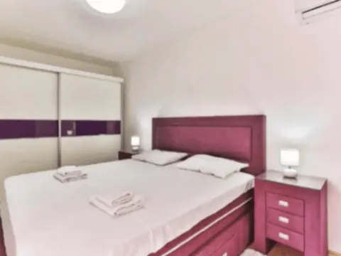 Rent, apartment, 80m², Centar, Budva - image 8