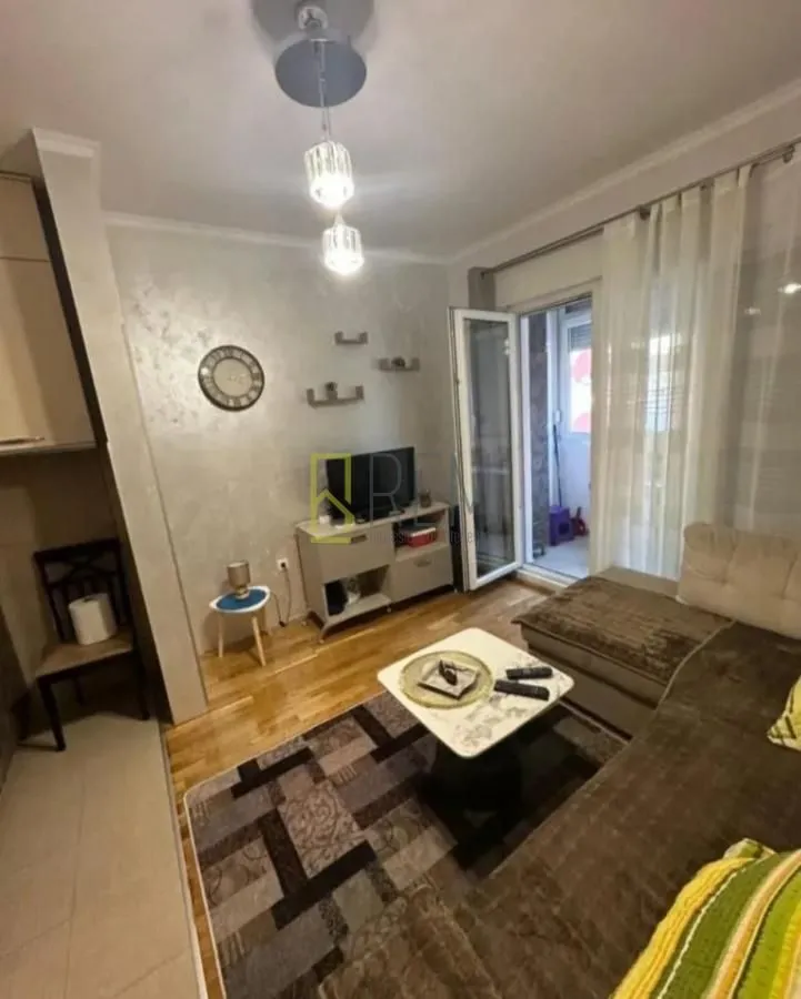 Prodaja, garsonjera, 26m², Ljubović, Podgorica