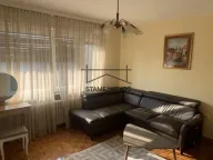 Izdavanje, trosoban stan, 71m², Centar, Novi Sad - image 1