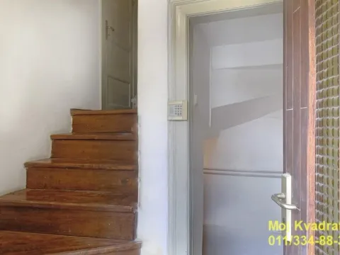 Prodaja, kuća, 177m², Voždovačka Crkva, Voždovac Sve Podlokacije - image 9