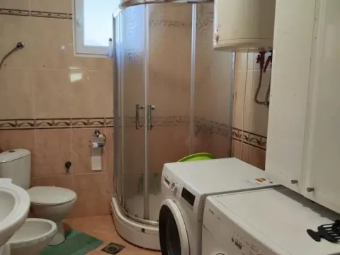 Prodaja, kuća, 203m², Jagodina, Srbija - image 10