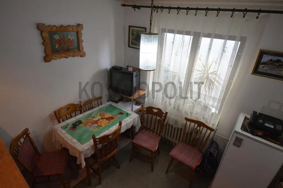 Sale, house, 74m², Čubura, Beograd