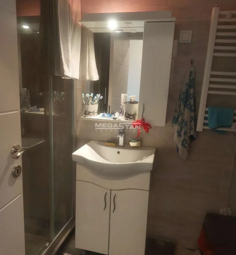 Prodaja, trosoban stan, 82m², Klinički Centar, Beograd