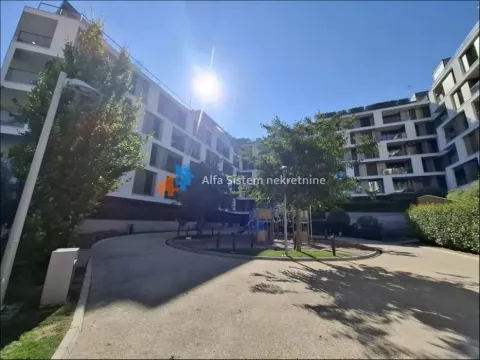 Izdavanje, dvosoban stan, 62m², Lekino Brdo, Voždovac Sve Podlokacije - image 19