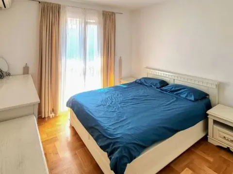 Rent, three bedroom apartment, 103m², Centar, Bar - image 4