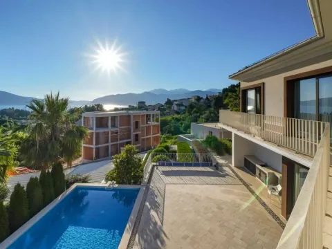 Prodaja, kuća, 290m², Tivat, Crna Gora - image 22