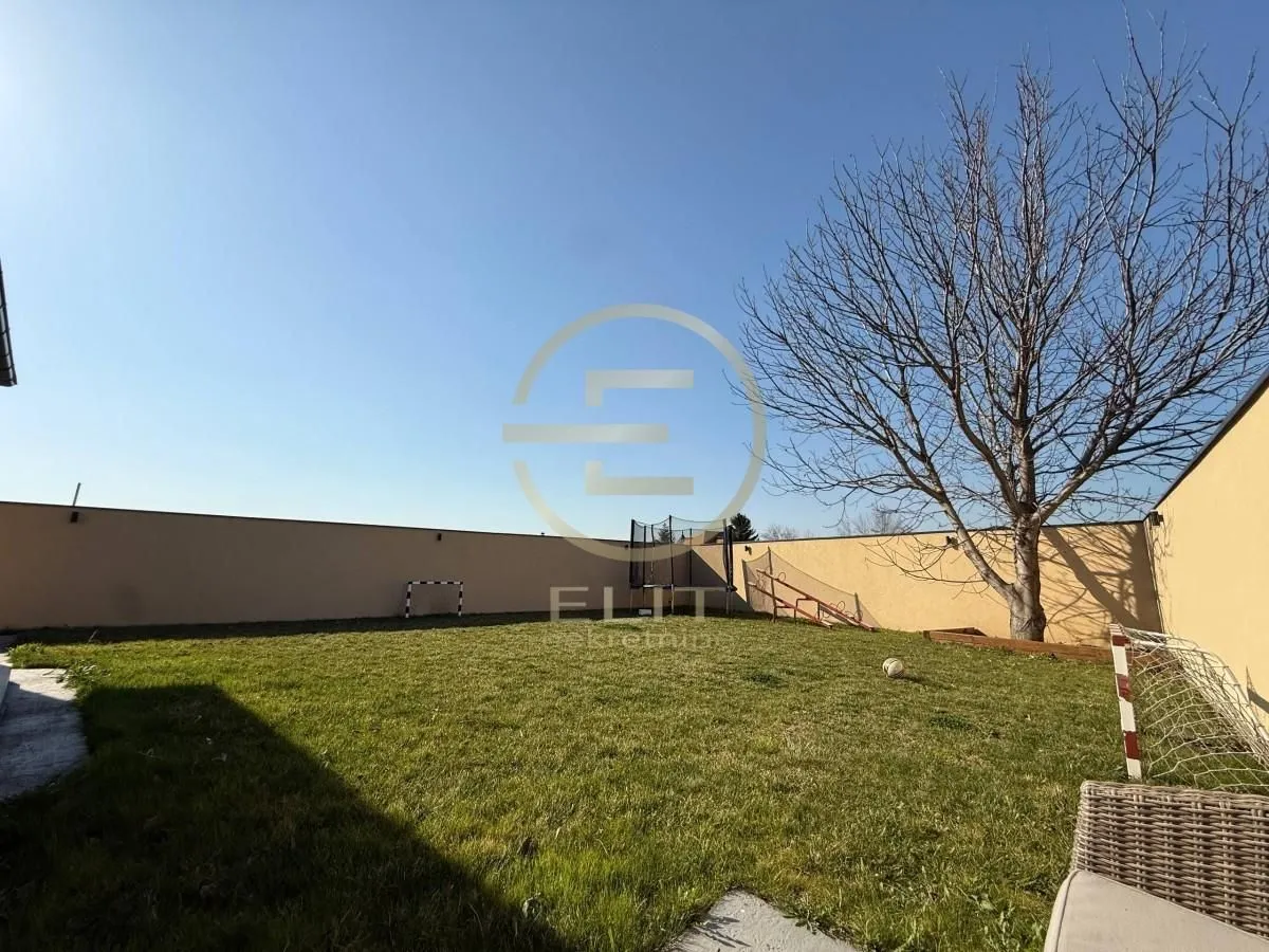 Sale, house, 165m², Petrovaradin, Novi Sad