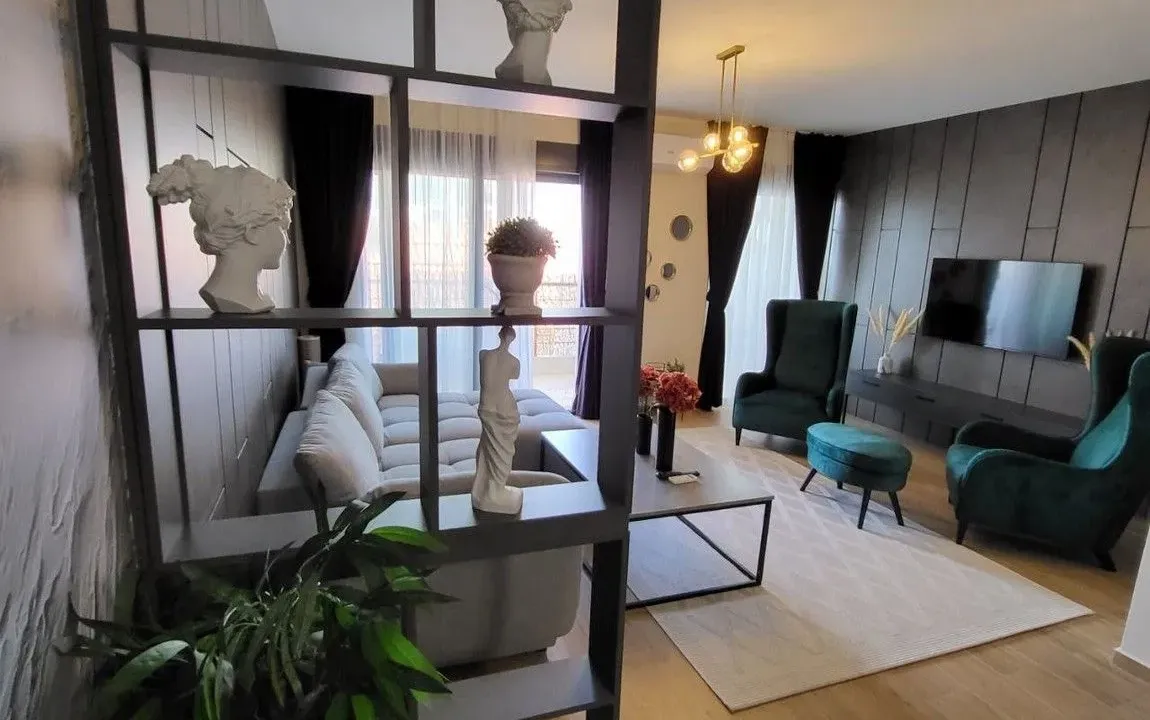 Prodaja, dvosoban stan, 92m², Rafailovići, Budva