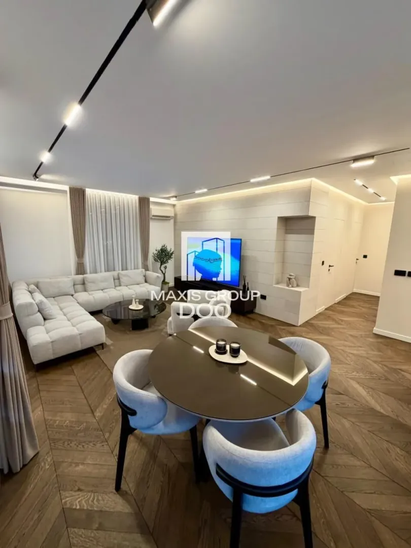 Sale, three bedroom apartment, 82m², Savski Venac, Beograd