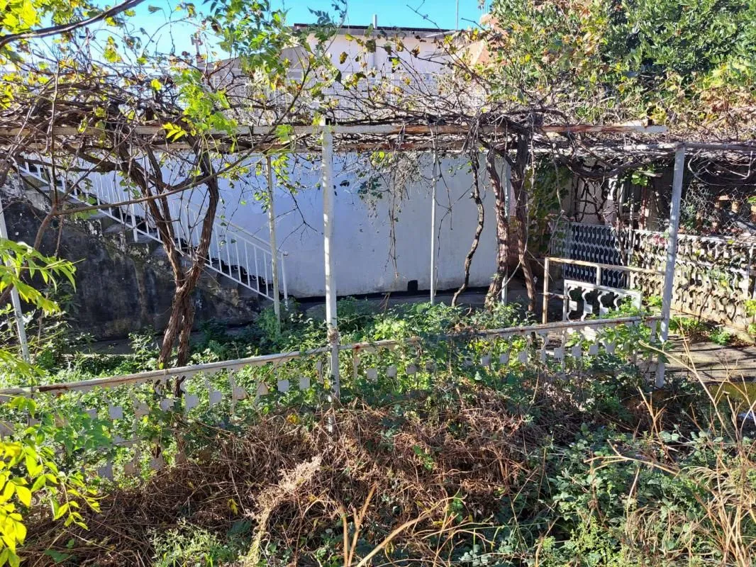 Prodaja, kuća, 119m², Sutomore, Bar