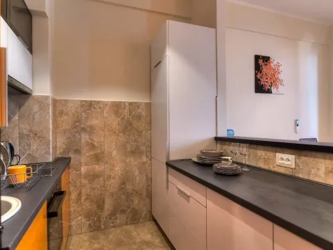 Prodaja, dvosoban stan, 83m², Budva, Crna Gora - image 13