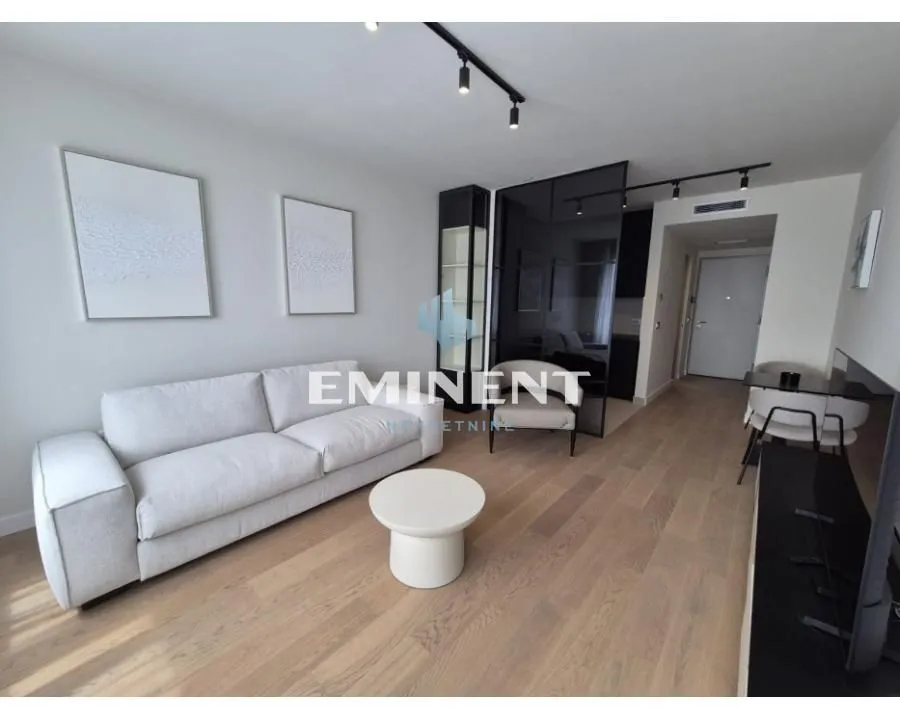 Rent, one bedroom apartment, 33m², Novi Beograd Blok 65, Novi Beograd Sve Podlokacije