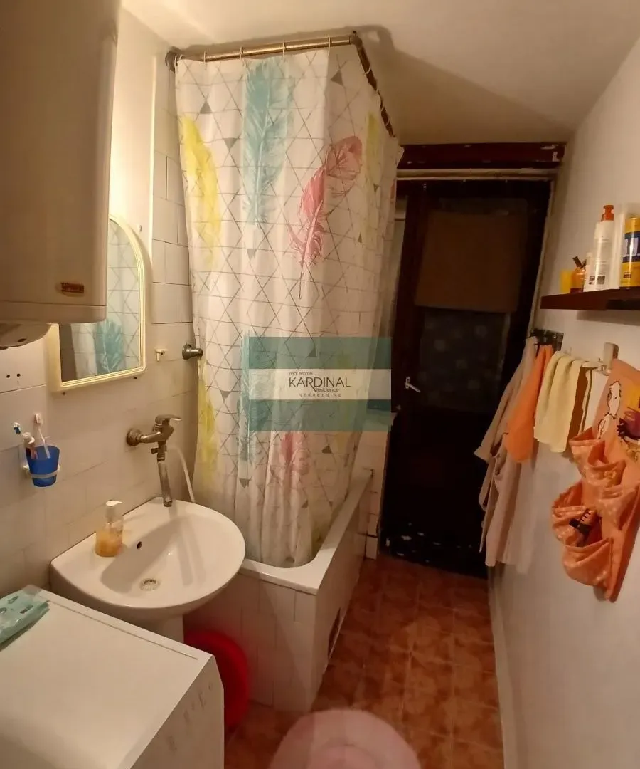 Prodaja, dvosoban stan, 50m², Tabane, Jagodina