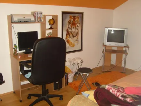 Prodaja, kuća, 200m², Kolonija, Jagodina - image 14