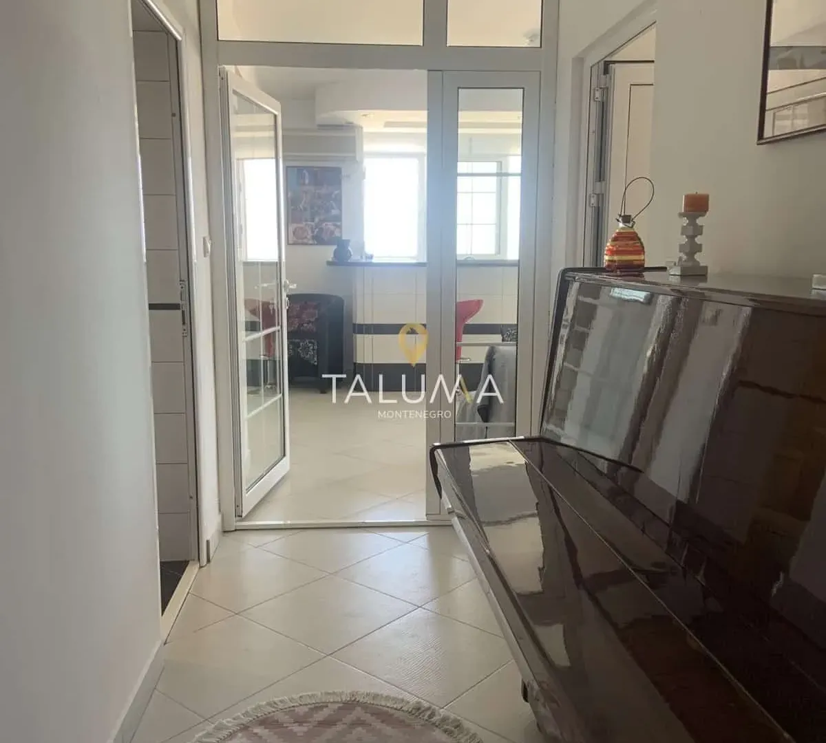 Prodaja, dvosoban stan, 135m², Sveti Stefan, Budva