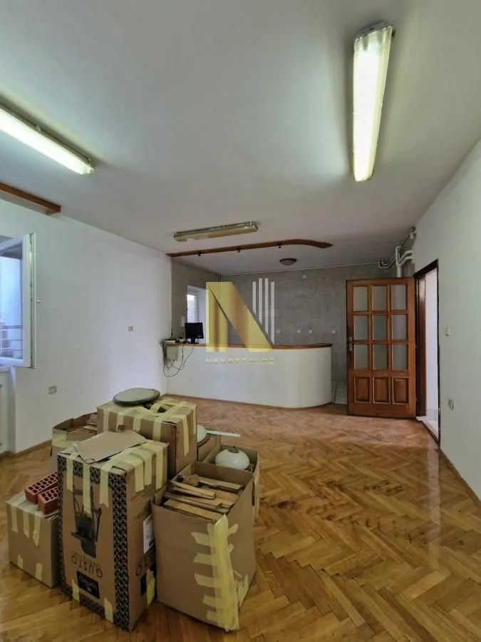 Rent, office space, 300m², Telep, Novi Sad Sve Podlokacije