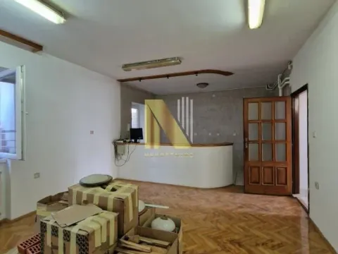 Rent, office space, 300m², Telep, Novi Sad Sve Podlokacije - image 7