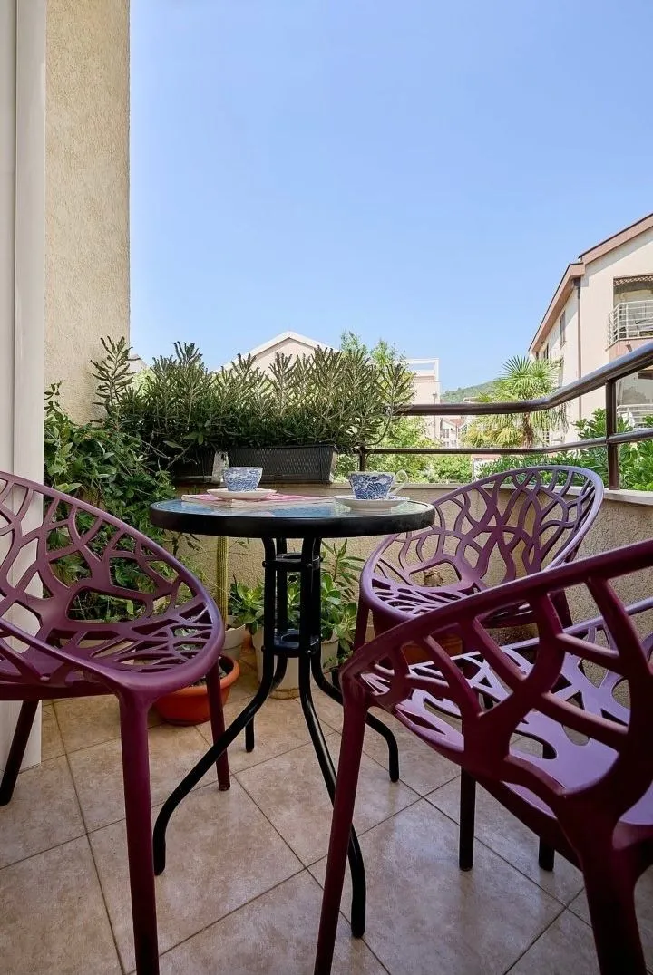 Sale, two bedroom apartment, 62m², Centar, Budva