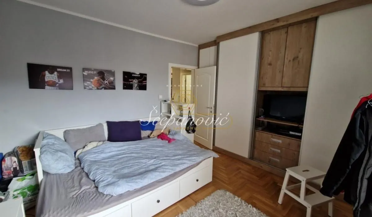 Prodaja, trosoban stan, 74m², Podbara, Novi Sad Sve Podlokacije