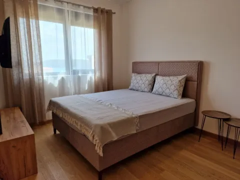 Izdavanje, jednosoban stan, 32m², Bečići, Budva - image 3