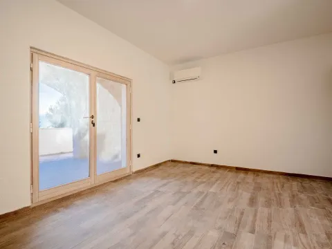 Prodaja, stan, 46m², Reževići, Budva - image 8