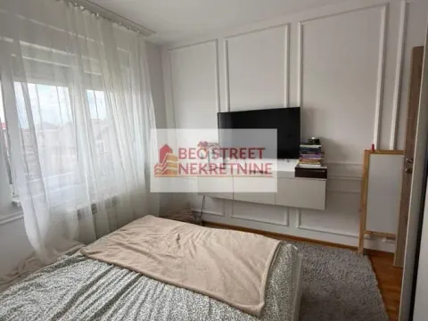 Prodaja, trosoban stan, 47m², Ledine, Beograd - image 11