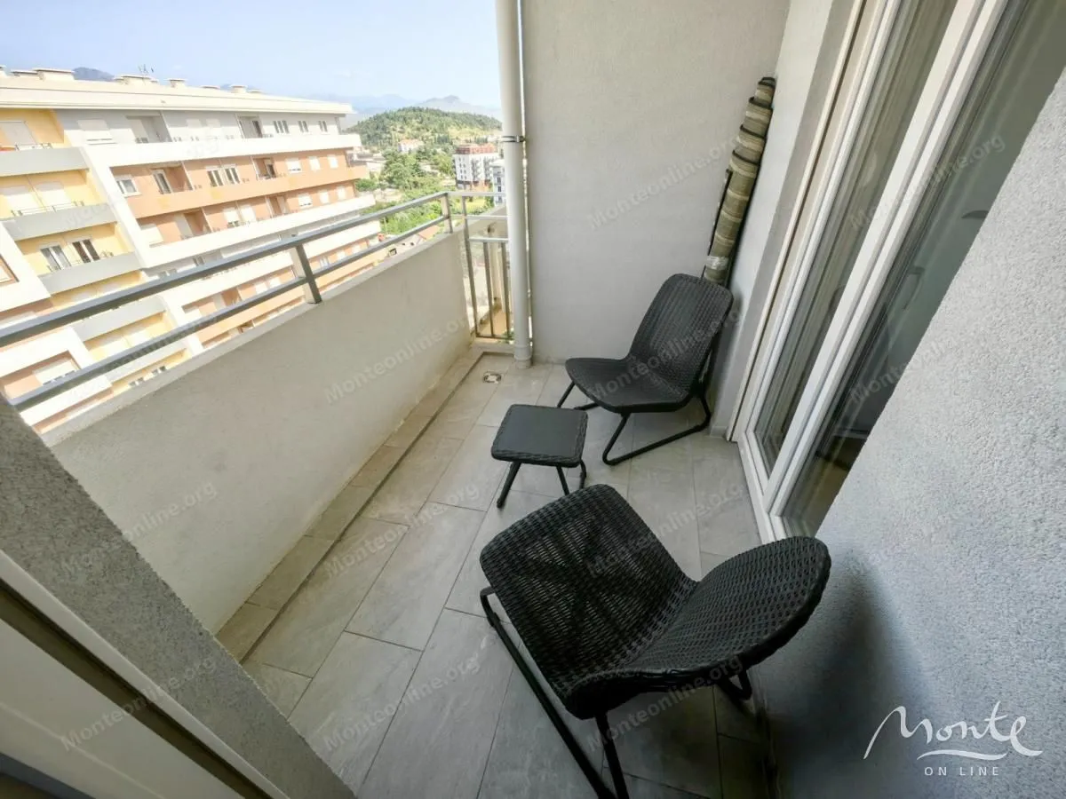 Prodaja, jednosoban stan, 49m², Central Point, Podgorica