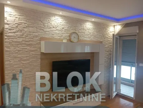 Rent, one bedroom apartment, 48m², City Kvart, Podgorica - image 8