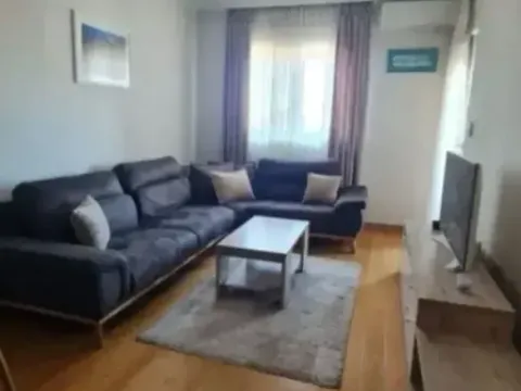 Izdavanje, jednosoban stan, 47m², City Kvart, Podgorica - image 3