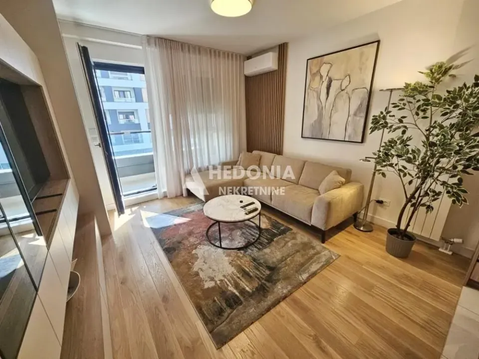 Prodaja, dvosoban stan, 50m², Novi Beograd Blok 65, Novi Beograd Sve Podlokacije