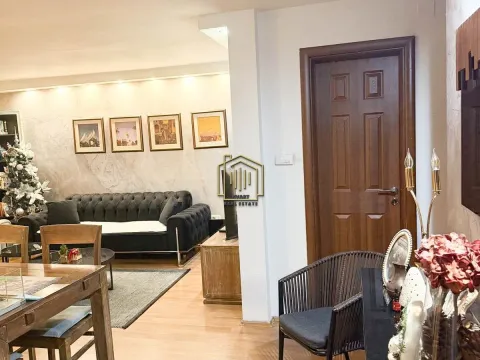 Rent, one bedroom apartment, 61m², Cetinje, Crna Gora - image 4