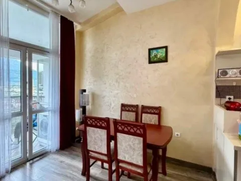 Prodaja, dvosoban stan, 65m², Centar, Bar - image 4