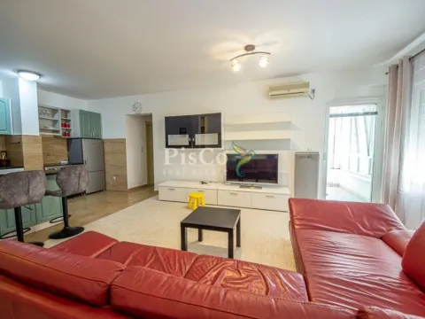 Izdavanje, dvosoban stan, 70m2, Ljubović, Podgorica Izdavanje, dvosoban stan, 70m2, Ljubović, Podgorica