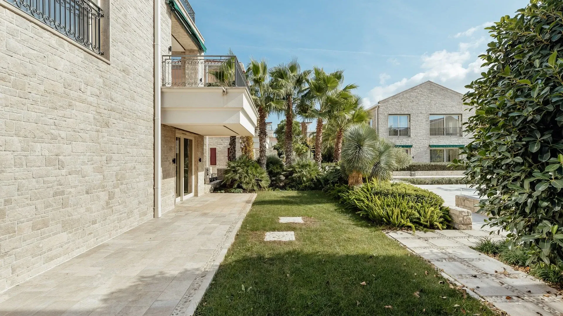 Prodaja, kuća, 325m², Portonovi, Herceg Novi