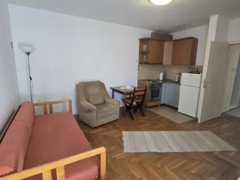Prodaja, jednosoban stan, 36m², Sajmište, Novi Sad - image 2