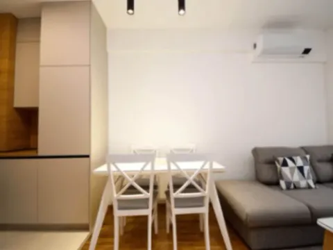 Izdavanje, dvosoban stan, 60m², City Kvart, Podgorica - image 4