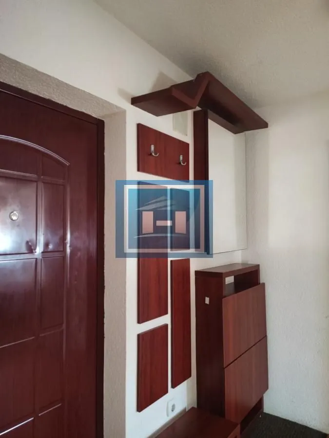Izdavanje, dvosoban stan, 65m², Levač, Jagodina