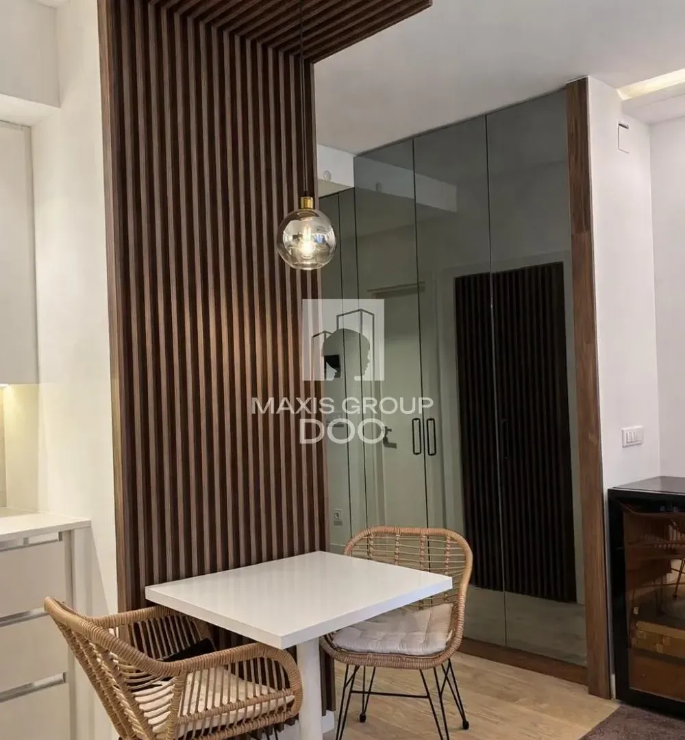 Sale, one bedroom apartment, 35m², Savski Venac, Beograd